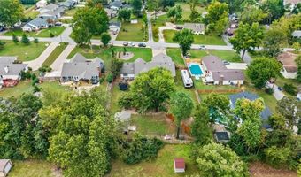 1002 NW 9th St, Bentonville, AR 72712