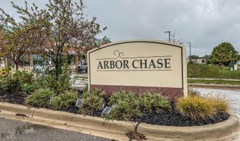 5537 Arbor Chase Dr, Ann Arbor, MI 48103