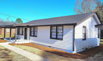 336 Brobston St, Baxley, GA 31513