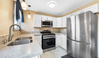 4634 W 131st St 2S, Alsip, IL 60803