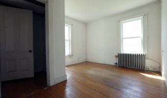 3 Grand St, Augusta, ME 04330