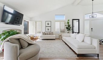 29585 Circle R Grns, Escondido, CA 92026