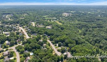 2549 Ashwood Ct SE, Ada, MI 49301