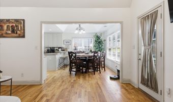 707 Secretariat Dr, Boiling Springs, SC 29316