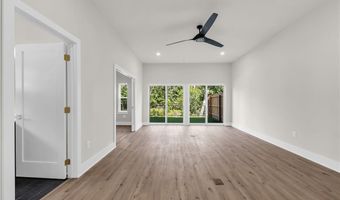 1128 Fillmore St, Bentonville, AR 72712