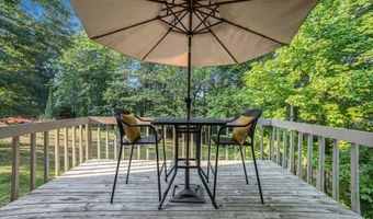 5268 E Woodmeade Ct SE, Ada, MI 49301
