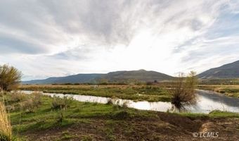 18552 Twenty Mile Rd, Adel, OR 97620