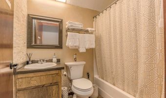 17 Lakeview Cir, Angel Fire, NM 87710