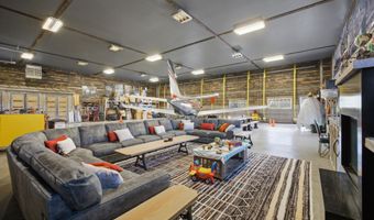 186 E RESERVE Dr, Alpine, WY 83128