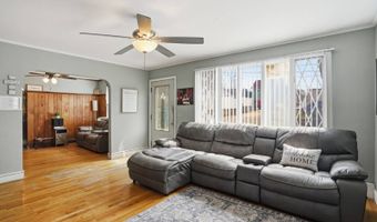 16 Brown St, North Providence, RI 02904
