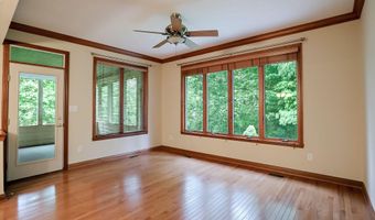 4380 Nottinghill Dr, Avon, IN 46123