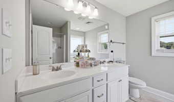 4400 Bristlecone Dr, Ayden, NC 28513