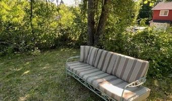 228 Waconia Rd, Alloway, NJ 07422