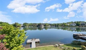 6430 Spinnaker Ln, Alpharetta, GA 30005
