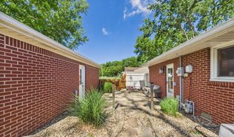 2763 W Hickory Dr, Anderson, IN 46013
