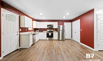 10 Middleton Ln, Atmore, AL 36502
