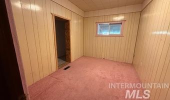908 Pine St, Anatone, WA 99401