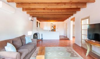 929 AVENIDA ESTRELLITA NE, Albuquerque, NM 87110