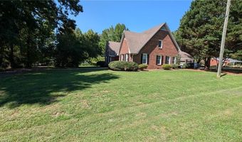 222 Shallowbrook Dr, Advance, NC 27006
