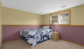 846 Jonathan Dr, Apple Valley, MN 55124