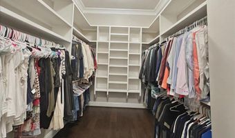 2529 University Club Dr, Baton Rouge, LA 70810