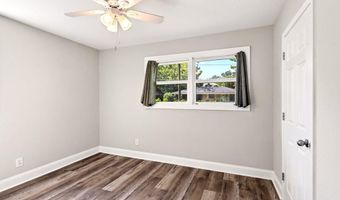 2154 Floyd Dr, Biloxi, MS 39531