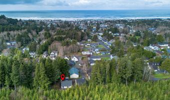 142 S QUADRANT St, Rockaway Beach, OR 97136