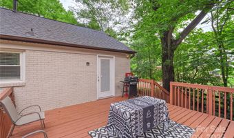 1914 Bonnie Ln, Charlotte, NC 28213