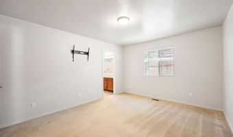 5692 S Moon Land Ave, Boise, ID 83709