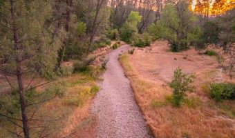 17972 Wild Weed Way, Anderson, CA 96007