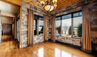 8 Funny Bird Ln, Buffalo, WY 82834