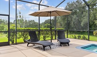 921 CLASSIC VIEW Dr, Auburndale, FL 33823