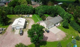 1604 E Redwood Blvd, Brandon, SD 57005