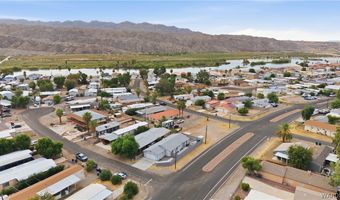 253 Willowood Ln, Bullhead City, AZ 86442