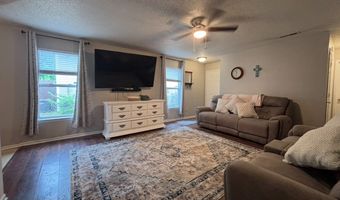 6649 Earlswood Dr, Indianapolis, IN 46217