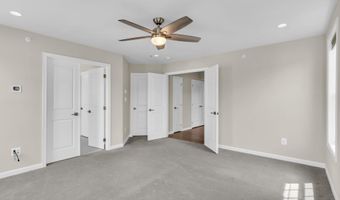 22515 NAUGATUCK Sq, Ashburn, VA 20148