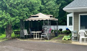 240 N State Road 35, Alma, WI 54610