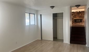 914 Country Club Dr, Elko, NV 89801