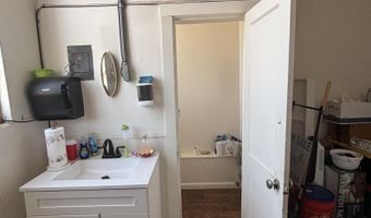 118 W Commerce St, Aberdeen, MS 39730