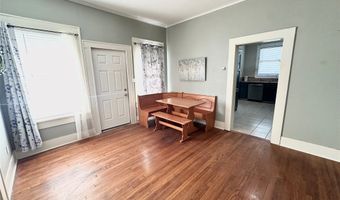 402 5th St, Benton, LA 71006