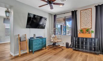 1806 W TWAIN Dr, Anthem, AZ 85086