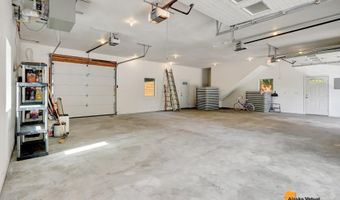 3621 Dora Ave, Anchorage, AK 99516