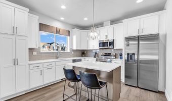 5106 SULLIVAN St, Cheyenne, WY 82009