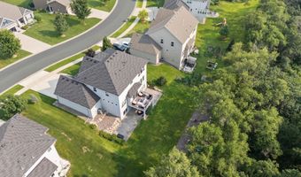 4313 Parkview Cir, Anoka, MN 55303