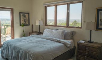 38 Tres Lomas, Arroyo Hondo, NM 87529
