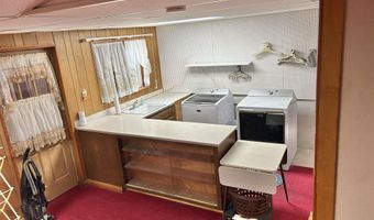 1213 VINE St, Anniston, AL 36207