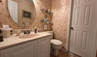 417 Prospect St G, Alton, IL 62002