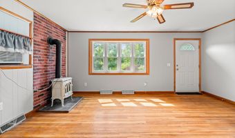 9 Pine Acres Rd, Allenstown, NH 03275