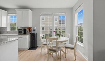 271 CAMERON STATION Blvd 103, Alexandria, VA 22304