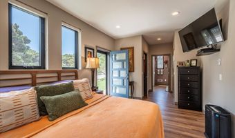 1342 11TH St, Bandon, OR 97411